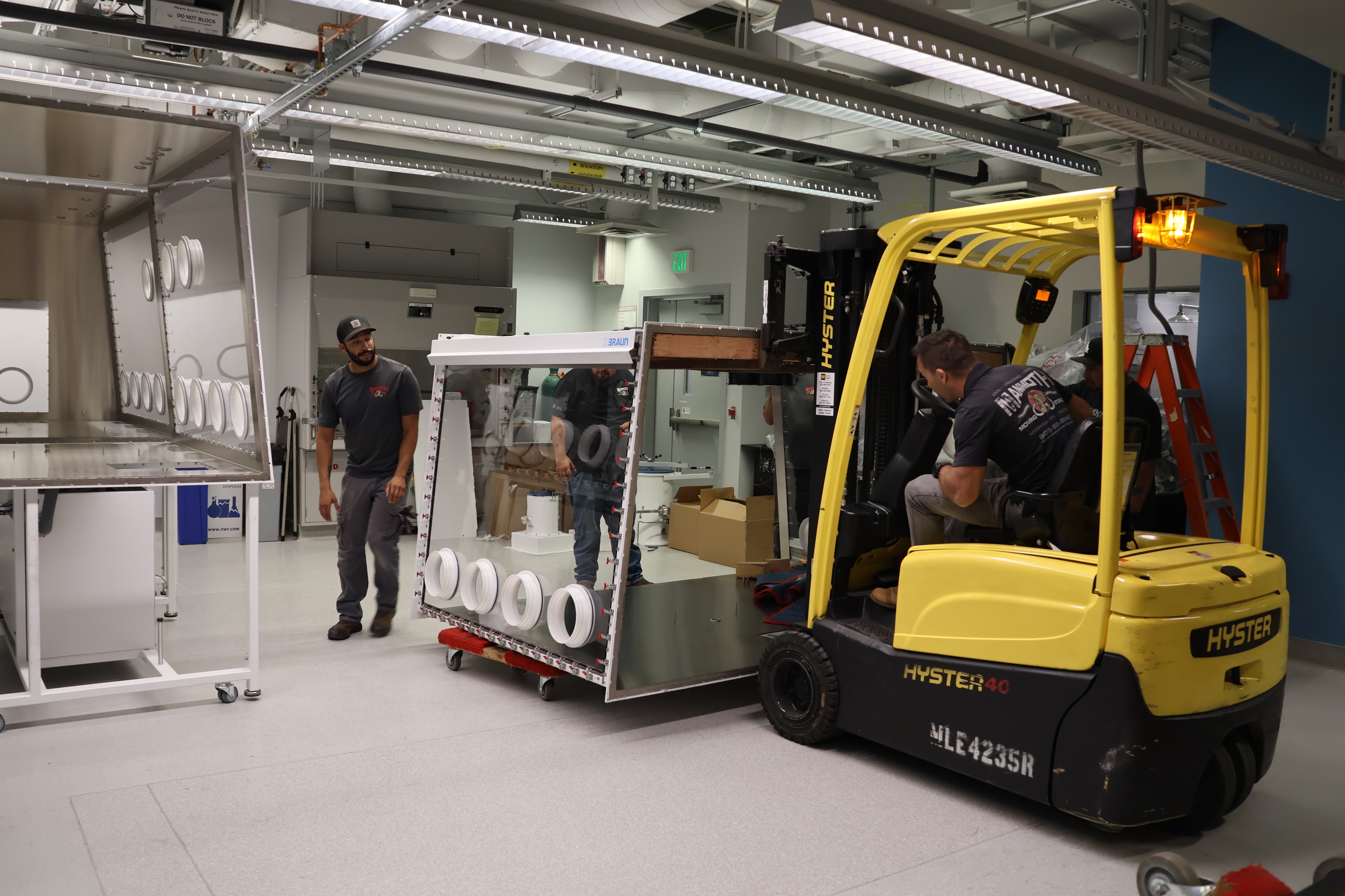 Chamber being installed